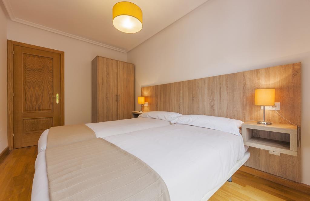 Apartamentos El Caxigu Arenas De Cabrales Oda fotoğraf