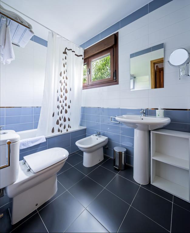Apartamentos El Caxigu Arenas De Cabrales Dış mekan fotoğraf