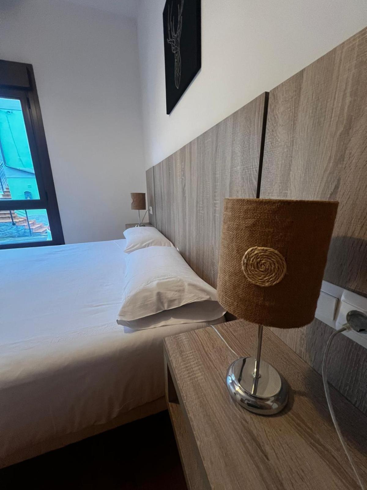 Apartamentos El Caxigu Arenas De Cabrales Dış mekan fotoğraf