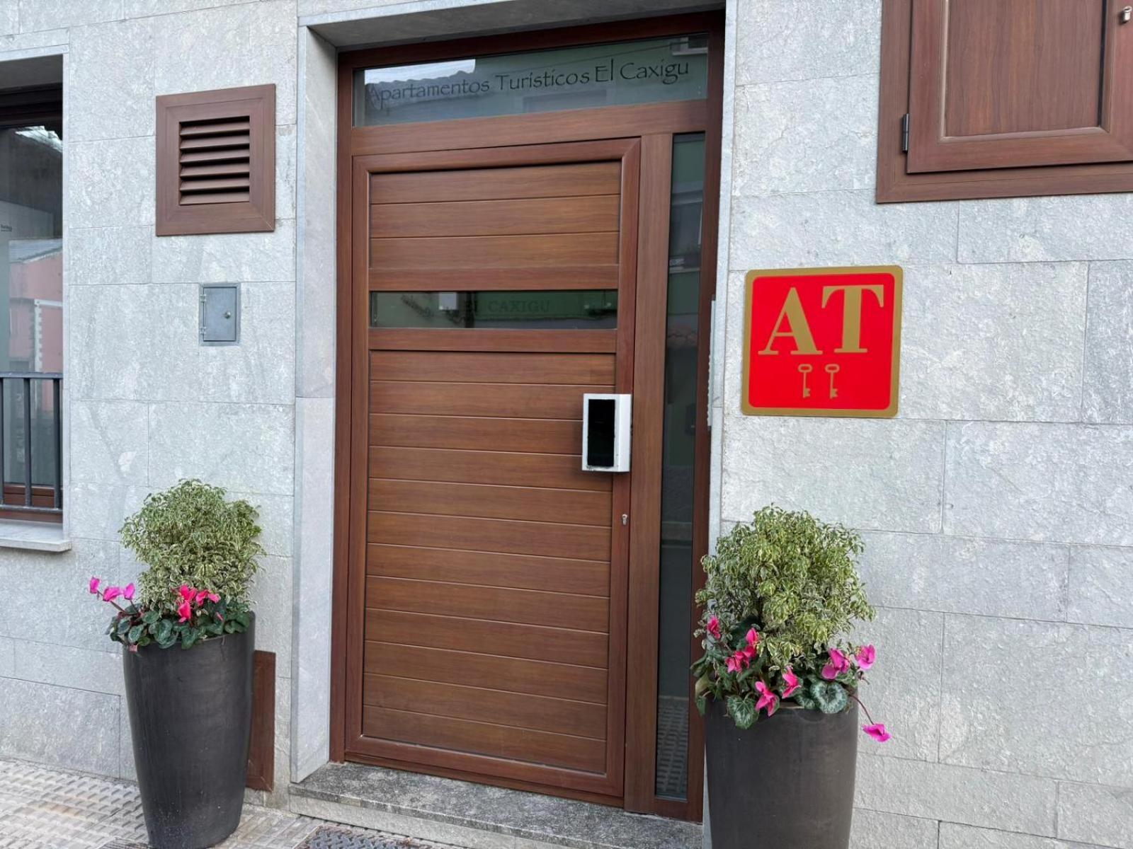 Apartamentos El Caxigu Arenas De Cabrales Dış mekan fotoğraf