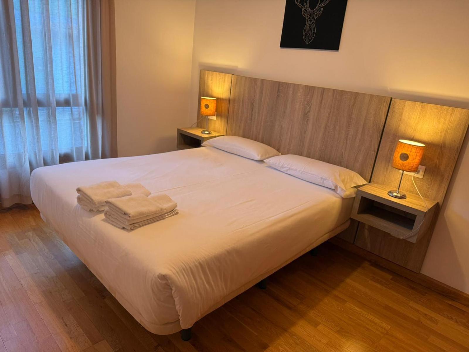 Apartamentos El Caxigu Arenas De Cabrales Dış mekan fotoğraf