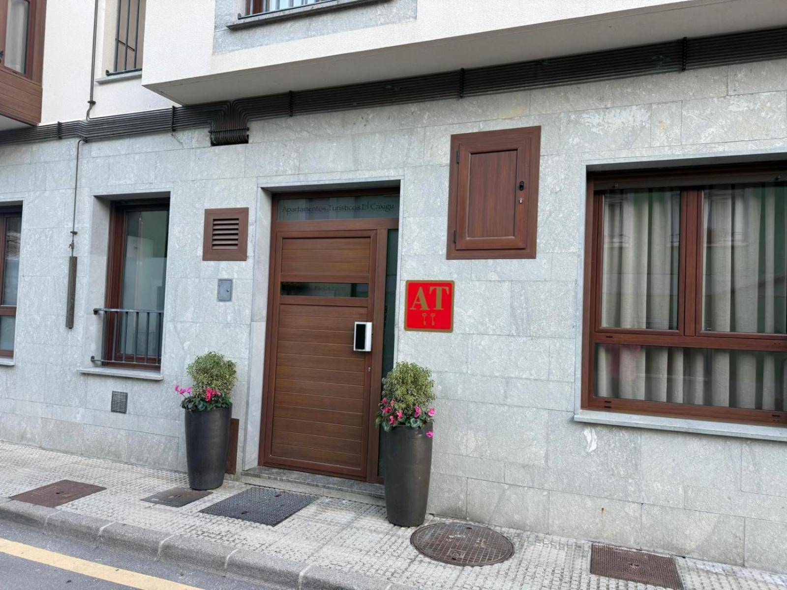 Apartamentos El Caxigu Arenas De Cabrales Dış mekan fotoğraf