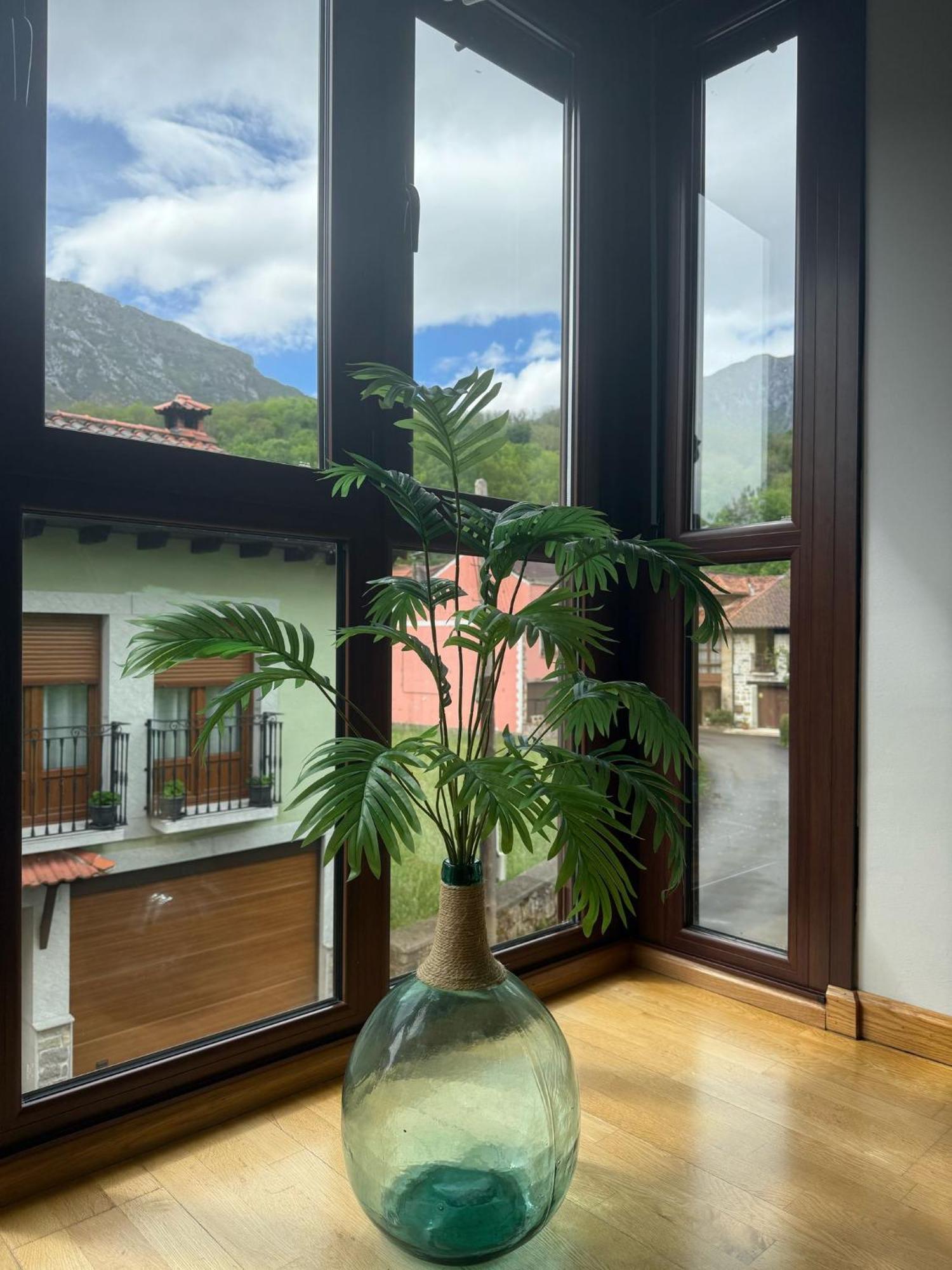Apartamentos El Caxigu Arenas De Cabrales Dış mekan fotoğraf